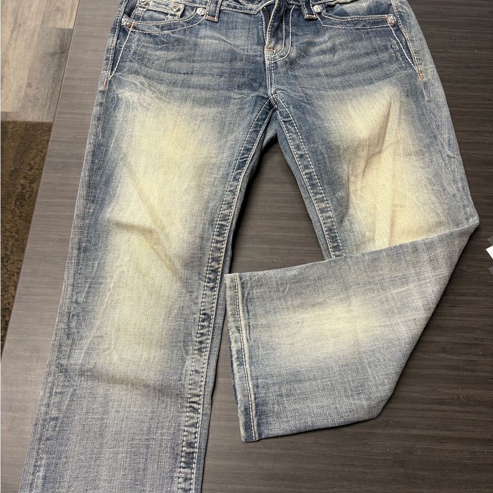 Women’s Faded Light Blue Denim Jeans - Classic Casual Style